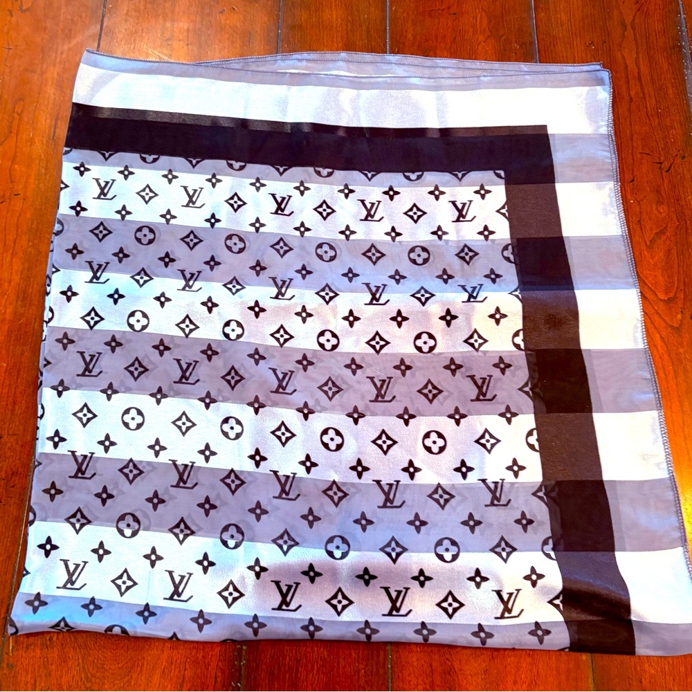 Luxury inspired scarf